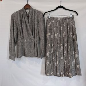 Vintage Saks Fifth Avenue Evan Picone Matching Blouse and Skirt Set Size 4